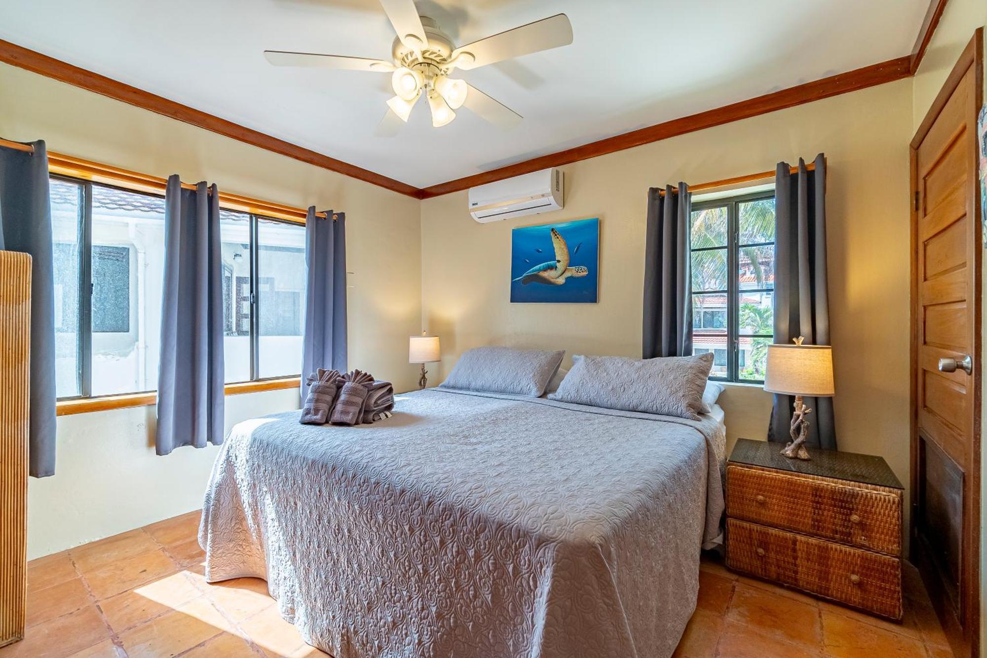 Tradewinds Paradise Villas San Pedro  Exterior photo